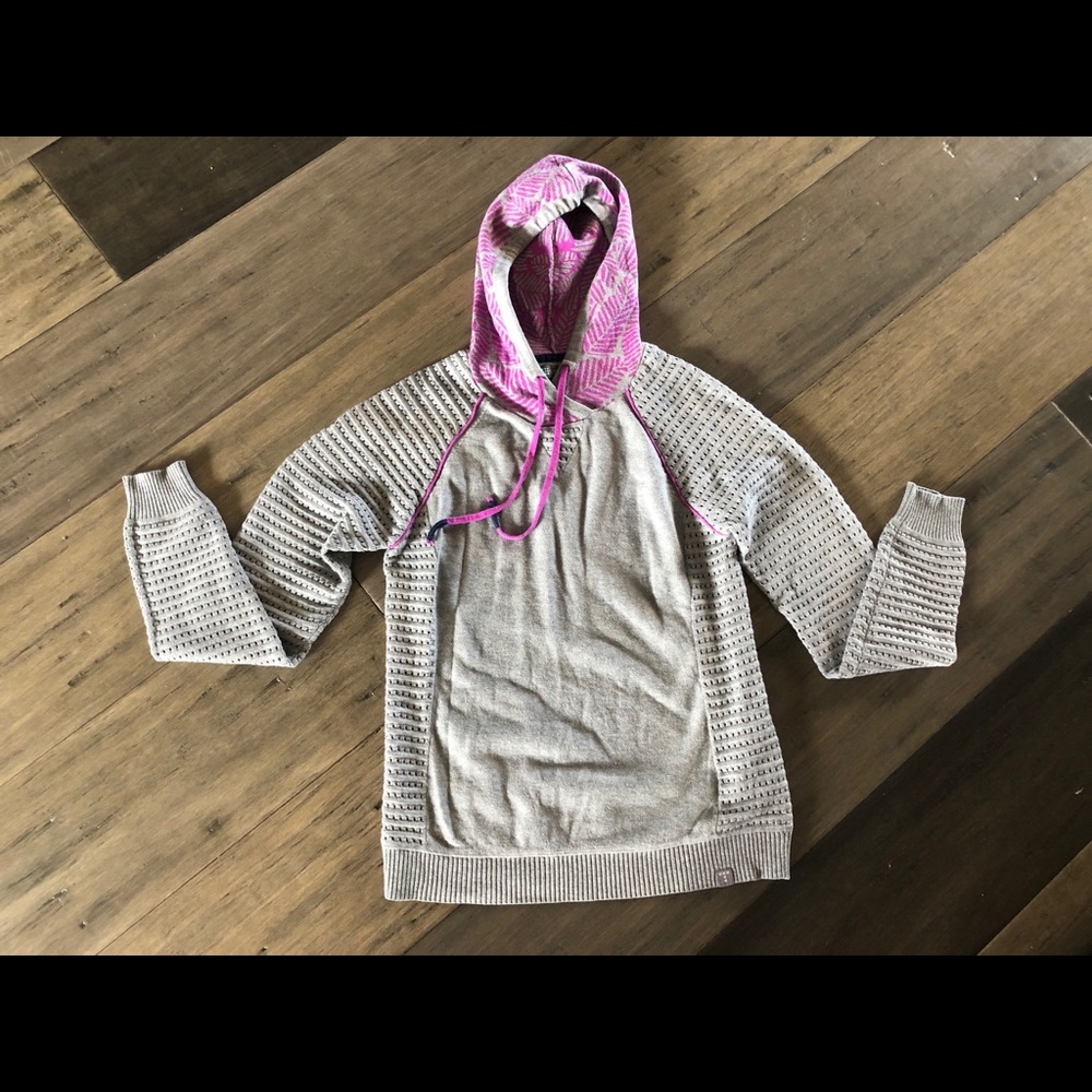 Title Nine hooded sweater